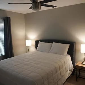  Holiday home 3bdr Remodeled Scottsdale Desert Pool Oasis And Entertainment United States
