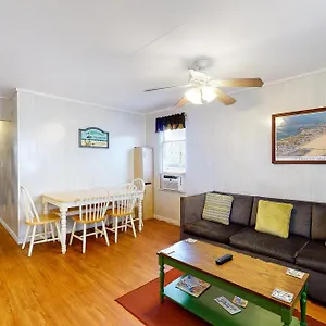  Holiday home Ocean United States